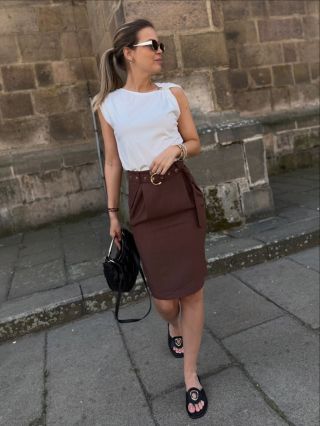 Mid skirt season is here!✨ Nosíte?😍 #midisukne #midiskirt #summerlook #ootd #dailylook