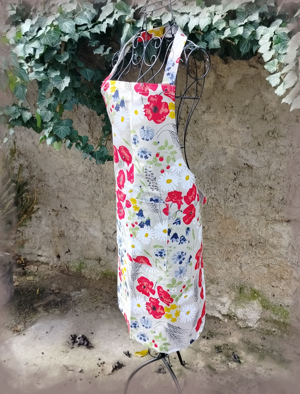 Originální kuchyňská zástěra z režného lnu