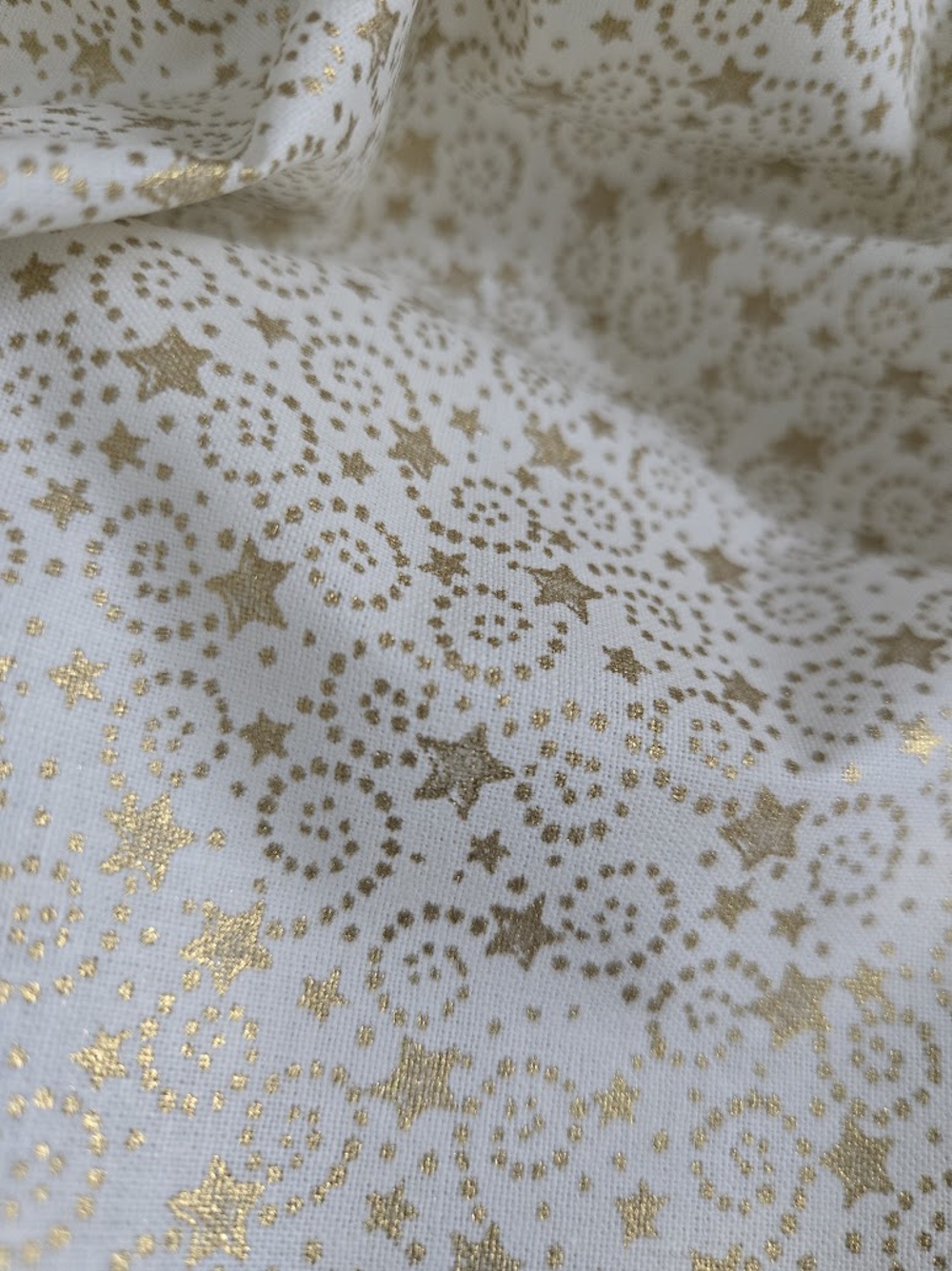 nové vánoční látky