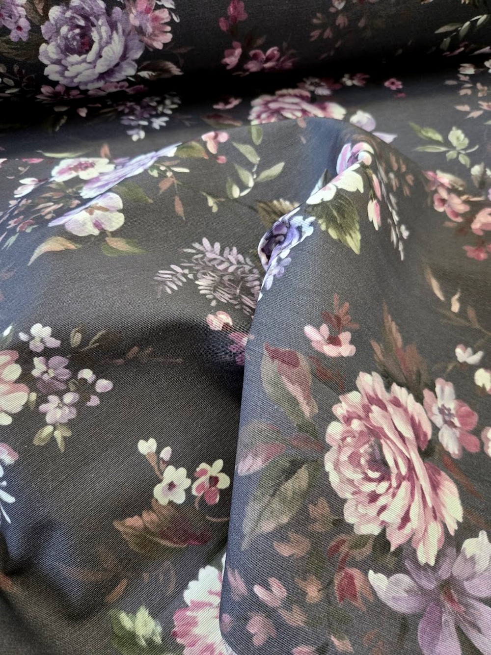 Zámecké a shabby chic látky