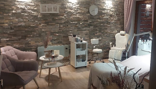 Kosmetické studio Silk, Zruč Senec