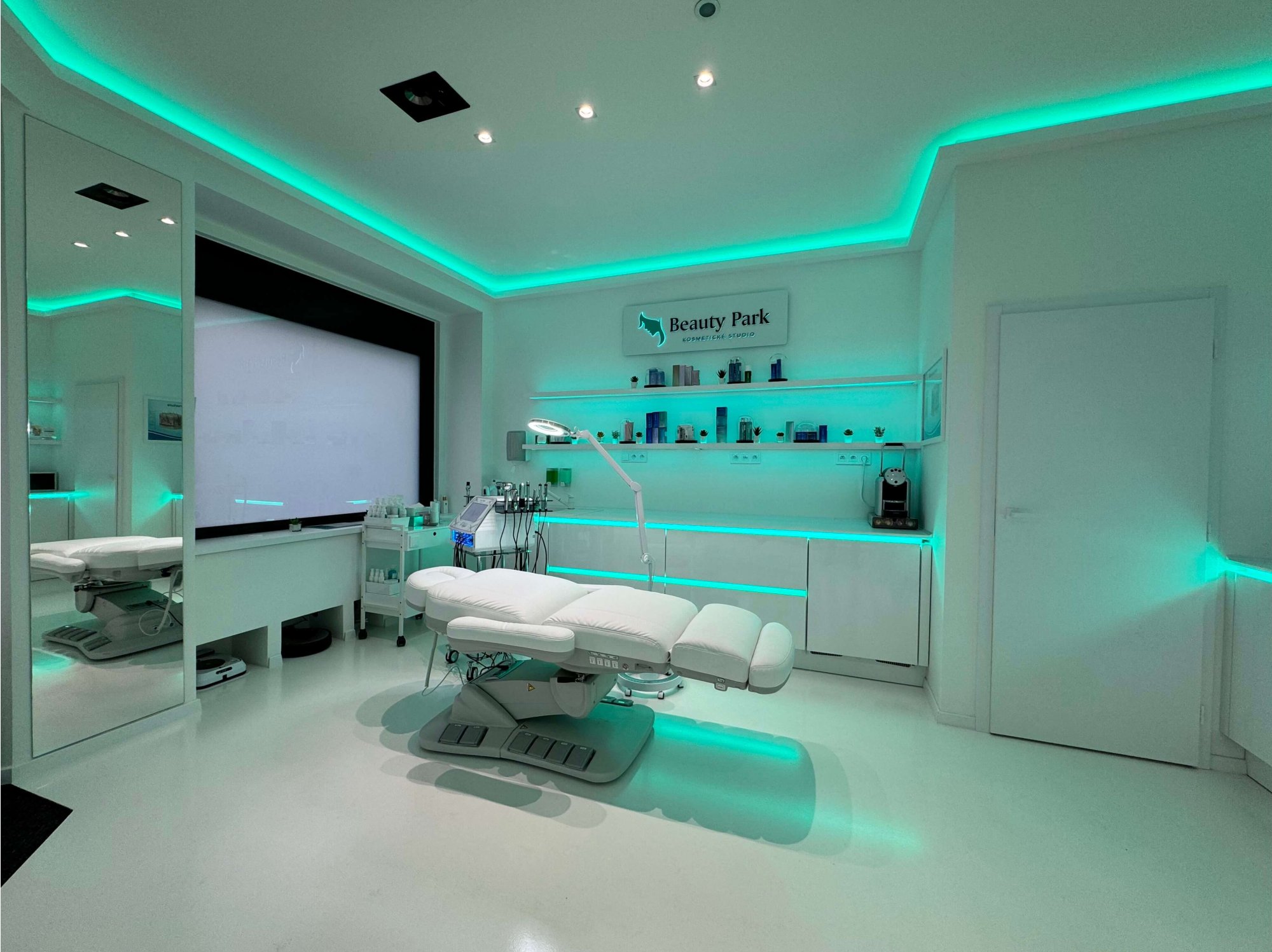 Beauty Park, Praha 8