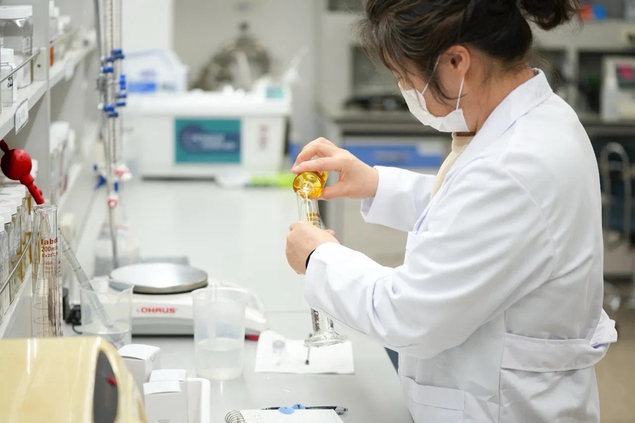 Laboratoř SR Biotek — detail vývoje formulace