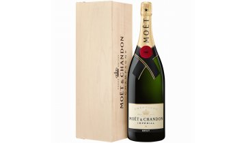 MoetChandon ImperialBrut 300 CASE T ERetailKit ST OP IN PNG high.width 1920x prop 1