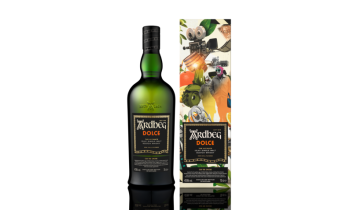 PNG low resolution 003 Ardbeg Dolce Front Bottle and Box With Reflection