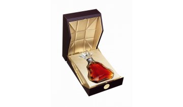 334 hennessy paradis imperial 0 7l giftbox cognac