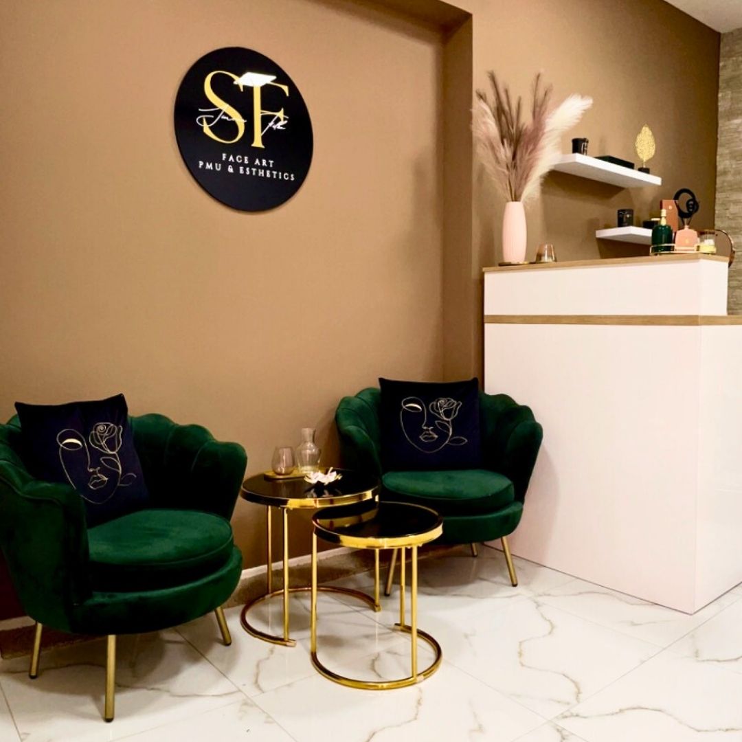 Simona Filková 3D vrstvené logo se samolepkou do kosmetického salónu