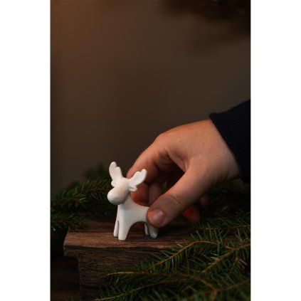 0094110 keramicka figurkalos ivan mini v6cm bily 5
