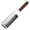 0073554 struhadlo microplane master stredne hrube s drevenou rukojeti
