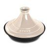 0029139 hrnec staub tajine 20cm kremovy 600ml