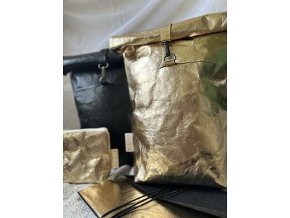 Papírový rolltop batoh // platina