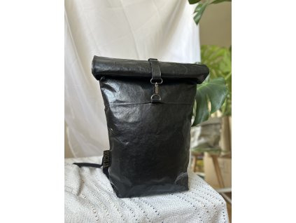 Papírový rolltop batoh // shinny black