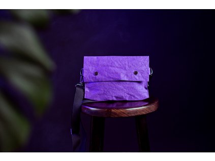 Papírová crossbody // violet