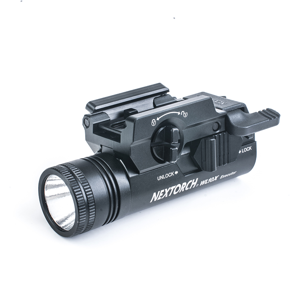 Svítilna na zbraň Nextorch WL10X Executor - 230 Lumenů