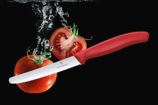 Jak správně krájet rajčata? Jedině s kvalitním nožem