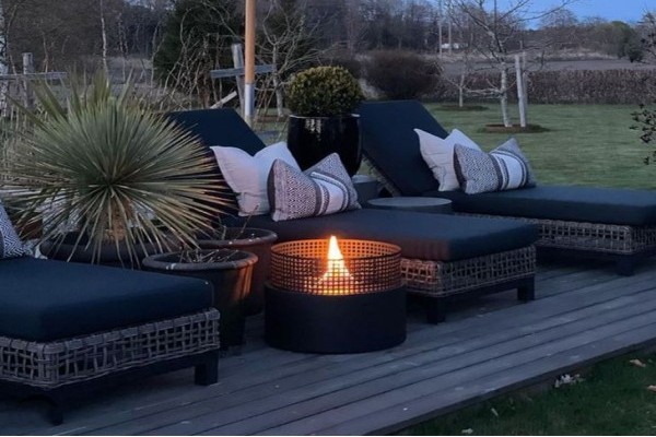 Zahradní lucerny TenderFlame: Elegance, bezpečí a pohoda