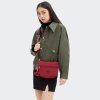 Kabelka ARTO S  FUNKY RED  Kipling