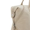 Taška ART M Signature Beige Embossed  Kipling