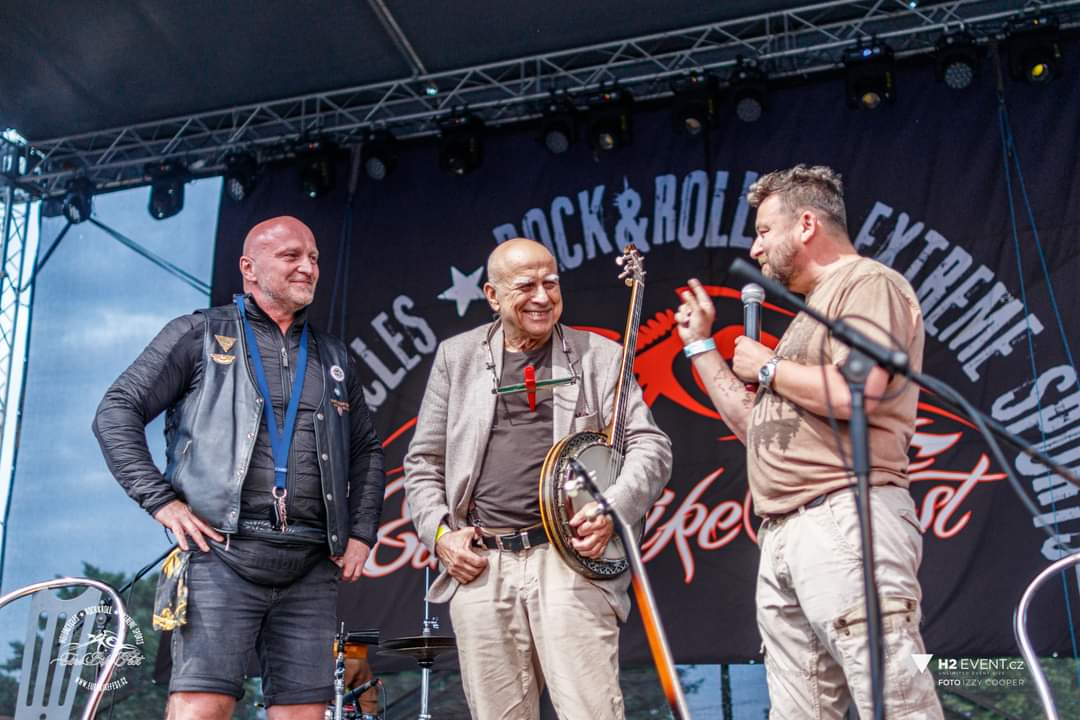 FB_IMG_1685476232151