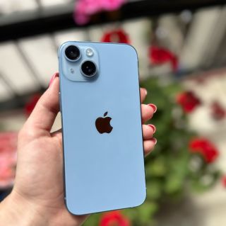 DOSTUPNÝ ✅ 🩵 iPhone 14 128GB Blue 🩵 ☑️ výborný stav ☑️ nemá výrazné škrabance či odreniny 🔋zdravie batérie: 94%...