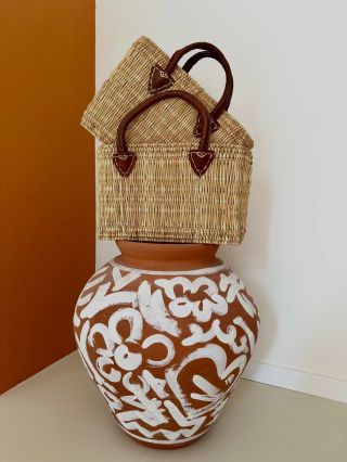 Taška z palmového listí s koženými oušky 🌿 Léto se blíží… a s ním lehkost, slunce a dny venku. Ideální parťačka do města,...