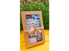 Kniha, karty, kartičky