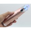 LED vakuový čistič s mikrodermabrazí (Barva Zlatá perleťová)