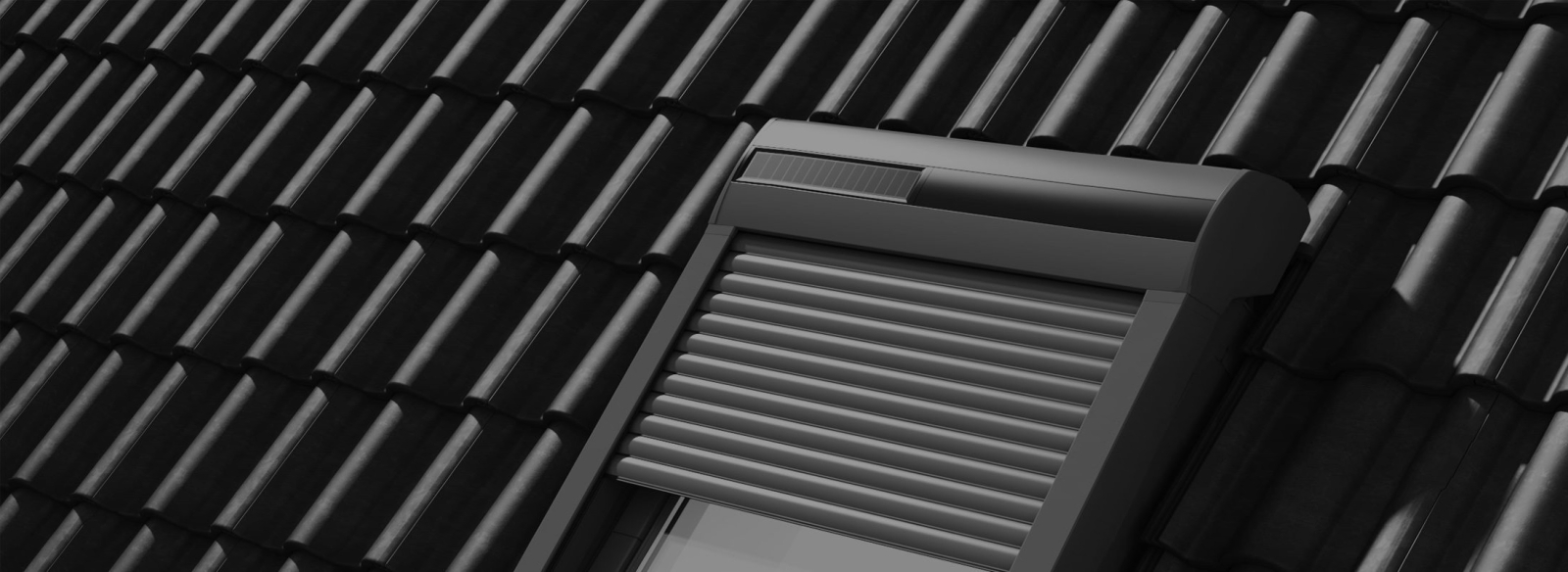 Předokenní solární rolety