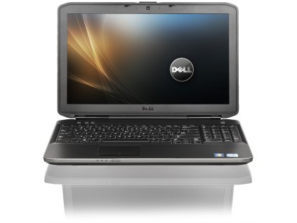 Repasovaný Dell Latitude E5530 – pravá strana zavřeného notebooku s optickou mechanikou, USB porty a pevným firemním tělem