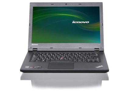 Repasovaný Lenovo ThinkPad L440 – otevřený notebook s matným displejem, numerickou klávesnicí a trackpointem, focený čelně