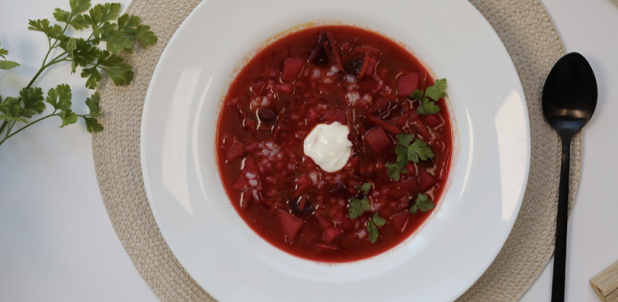 Poctivý domácí boršč s rýží: Zdraví v každé lžíci