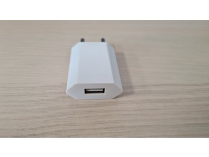 _Adaptér na USB s CZ koncovkou, bílá.jpg