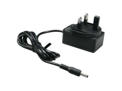 Thomson napájecí adaptér 5V 2,5A UK – černá.jpg