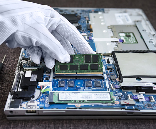 Proč renovované notebooky a počítače?