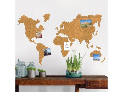 Korková nástenka - mapa sveta puzzle