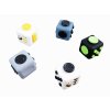 Fidget Cube antistresová kostka (Barva Bílo-černá)