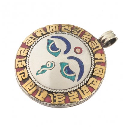 Kovový amulet Buddhovy oči s mantrou