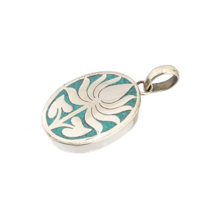 Kovový vykládaný amulet Lotosový květ z Nepálu