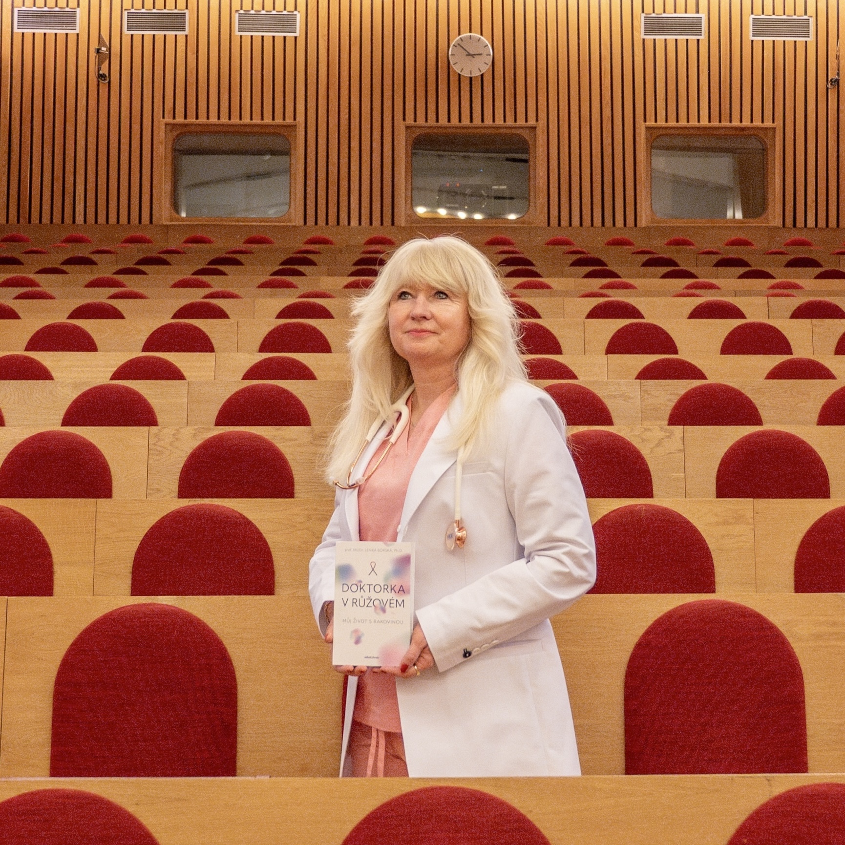 RÓŻOWA, PROFILAKTYKA I PAMIĘĆ CIAŁA