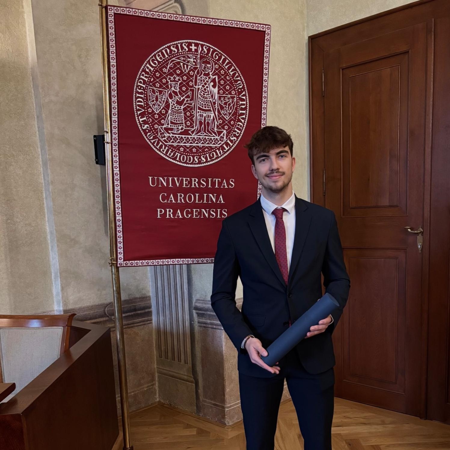 „Propojení medicíny a fyzioterapie může být velice zajímavé,“ říká vystudovaný fyzioterapeut a student všeobecného lékařství Adam Lešuk