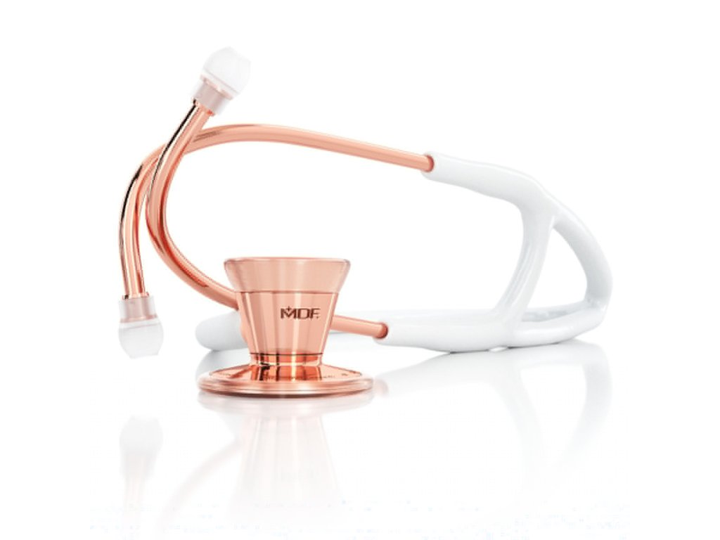 MDF ProCardial - Rose Gold, lehký, lehkost, odlehčený, titan, titanová slitina, Mprint, kolekce, design, diagnostický nástroj, odolnost, hravost, auskultace, ergonomický design, systém acoustic pyramid chamber, trubice, kanál, pružné hadičky, bez latexu, ergonomax, konstrukce a safetylock, pohodlnost, spolehlivost, bezpečnost, True Bell, True Diaphragm, olivky comfortseal, fonendoskop, stetoskop, silikon, poddajný, náhradní díly zdarma, Free-Parts-For-Life, olivky, membrány, nestudivé kroužky, jmenovky, MDF instruments, tradice, pečlivá výroba, spolehlivost, funkčnost, stethoscope cardiology mdf797, MDF ProCardial - różowe złoto, lekkość, lekkość, lekkość, tytan, stop tytanu, Mprint, kolekcja, projekt, narzędzie diagnostyczne, trwałość, zabawa, osłuchiwanie, ergonomiczny kształt, system komór piramidy akustycznej, rurka, kanał, elastyczna rurka, nie zawiera lateksu, ergomax, konstrukcja i blokada bezpieczeństwa, komfort, niezawodność, bezpieczeństwo, True Bell, True Diaphragm, oliwki Comfortseal, endoskop telefoniczny, stetoskop, silikon, elastyczne, bezpłatne części zamienne, Free-Parts-For-Life, oliwki, membrany, pierścienie nienabijane , identyfikatory, instrumenty MDF, tradycja, staranne wykonanie, niezawodność, funkcjonalność, kardiologia stetoskopowa
