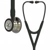 Littmann Cardiology IV - šampaňská hlavice - černá hadice, laditelné membrány, fonendoskopy, Littmann, vysokofrekvenční, nízkofrekvenční zvuky, pohodlné, měkké olivky, těsnící schopnost, nestudivé obruby, lehká hlavice, USA, kvalitní materiály, nerezová ocel, odolné, HR6179 01 HERO1x 53041, Littmann Cardiology IV - Głowica szampańska - Czarne rurki, Przestrajalne membrany, Stetoskopy, Littmann, Wysoka częstotliwość, Dźwięki o niskiej częstotliwości, Wygodne, Miękkie oliwki, Możliwość uszczelniania, Nieuczące się wykończenia, Lekka głowica, USA, Wysokiej jakości materiały, Stal nierdzewna, Trwałe