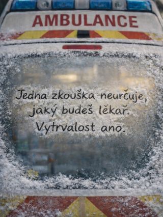 😪 MOŽNÁ TEĎ CÍTÍŠ VZTEK, STUD, ÚNAVU NEBO PRÁZDNO. Po neúspěchu u zkoušky to může znít, jako by to o tobě něco říkalo....