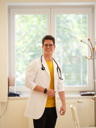 CÍTÍTE 😴 ÚNAVU NEBO VÁM CHYBÍ ENERGIE? Jeden z lékařů INFINITE MedStyle, MUDr. Pavel Borský, Ph.D., @pavelborsky, se s...