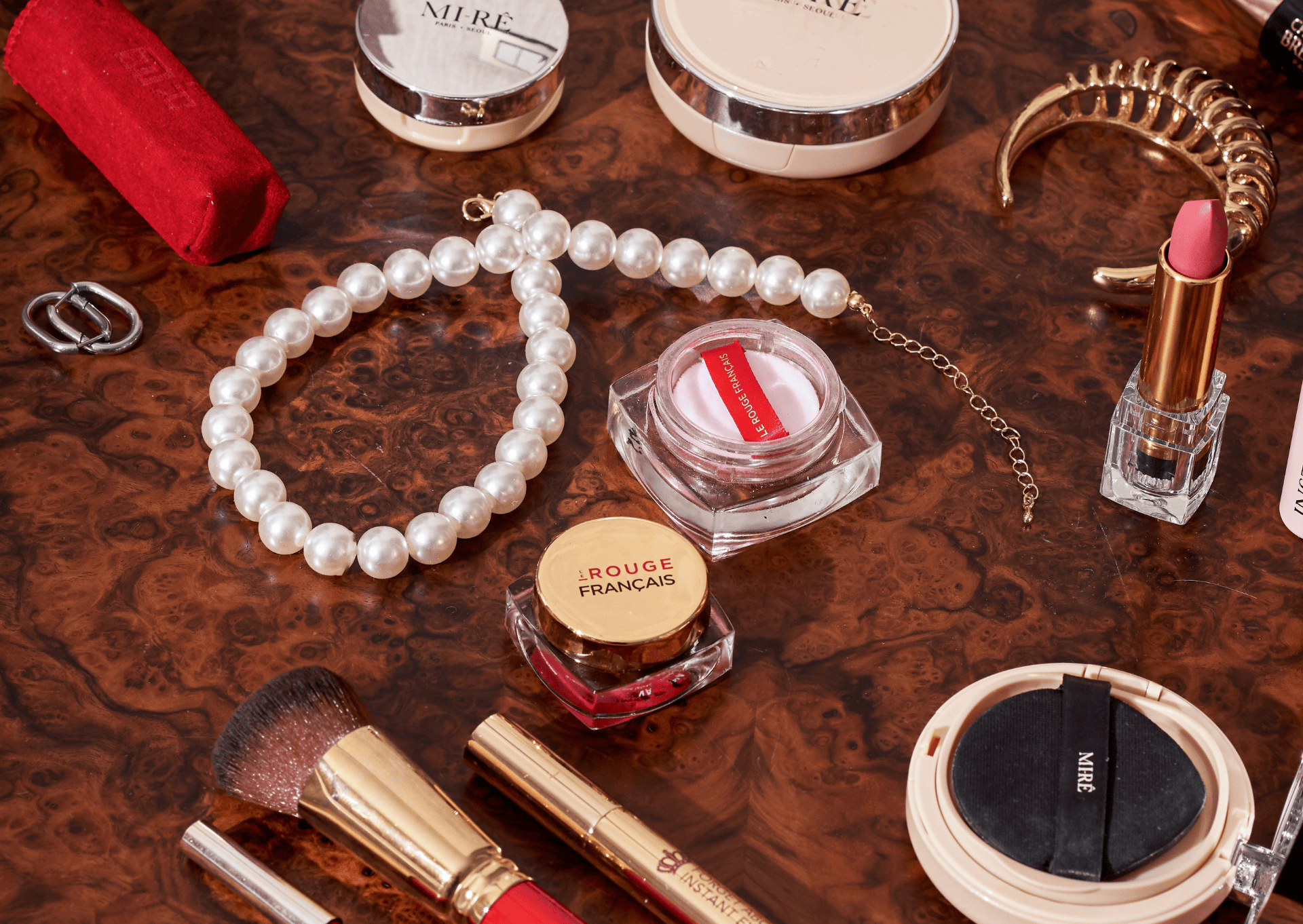 Make-up rutina pro úplné začátečníky: když je péče o pleť základ všeho