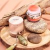 Duo tvářenka a rozjasňovač 2v1 – broskvová  Dual Peach Glow + Highlighter Doré