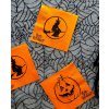 oranžové kuchyňské ubrousky halloween dýně a čarodejnice