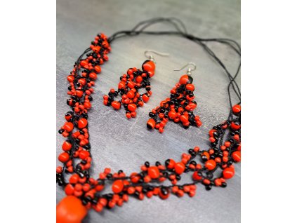 Set - náhrdelník a náušnice ze semínek huayruro