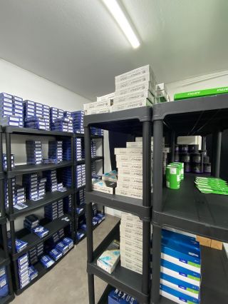 ⚡ Co je na e-shopu, je i skladem. Nikdy jinak! Vše, co vidíš na našem e-shopu, máme skutečně skladem. Žádné „na...