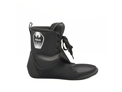 reign retro black